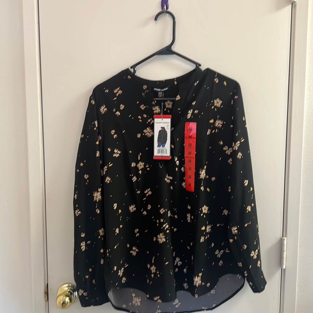 Brand New Hilary Radley Black Blouse with Tan Flower Splotches Size Medium
